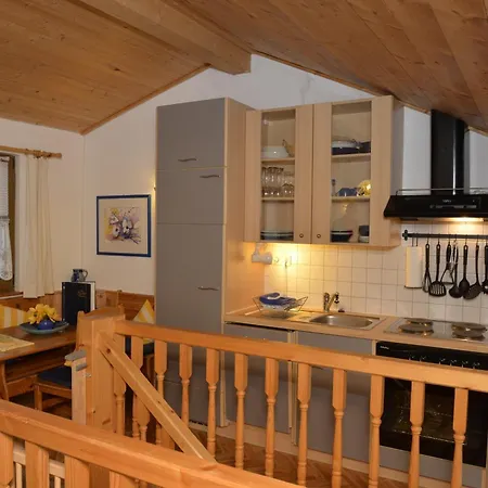 Enzian - Am Skihuegel Appartement